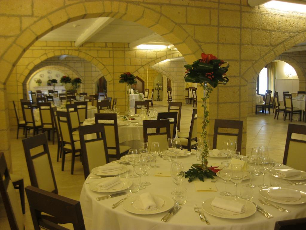 Hotel Tenuta San Francesco Barletta Exteriör bild
